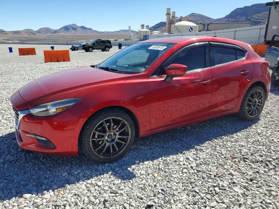 2017 MAZDA Mazda3