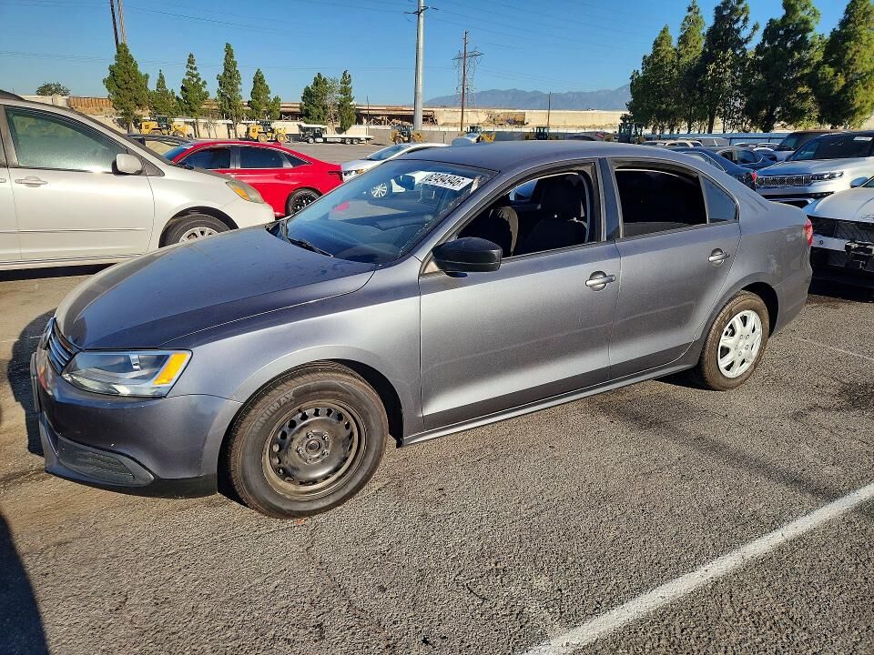 2012 VOLKSWAGEN Jetta