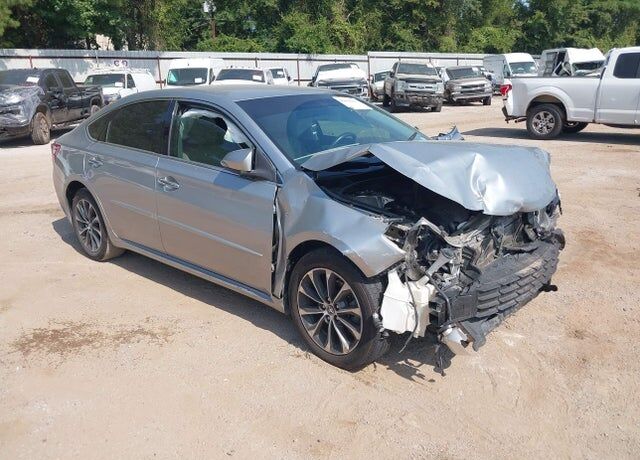 2016 TOYOTA Avalon