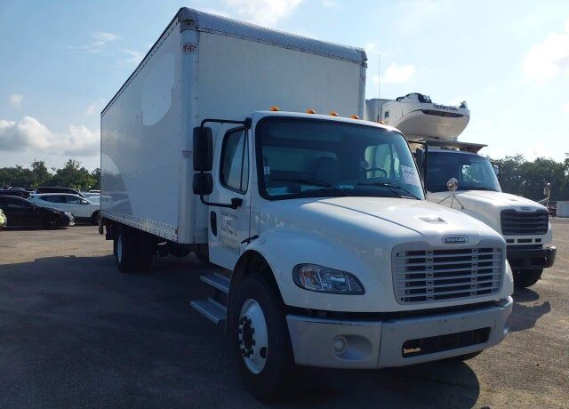 2022 FREIGHTLINER M2