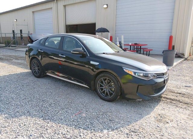 2017 KIA Optima