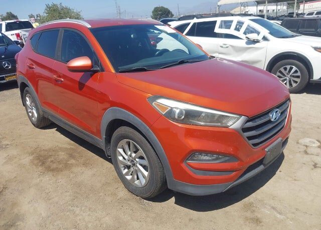 2016 HYUNDAI Tucson