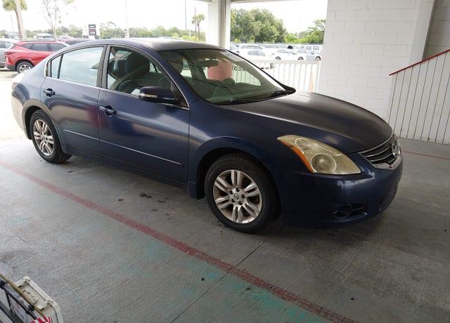 2012 NISSAN Altima