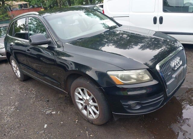 2011 AUDI Q5