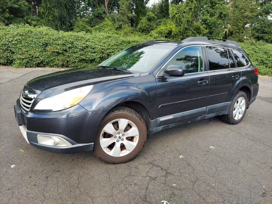 2012 SUBARU Outback