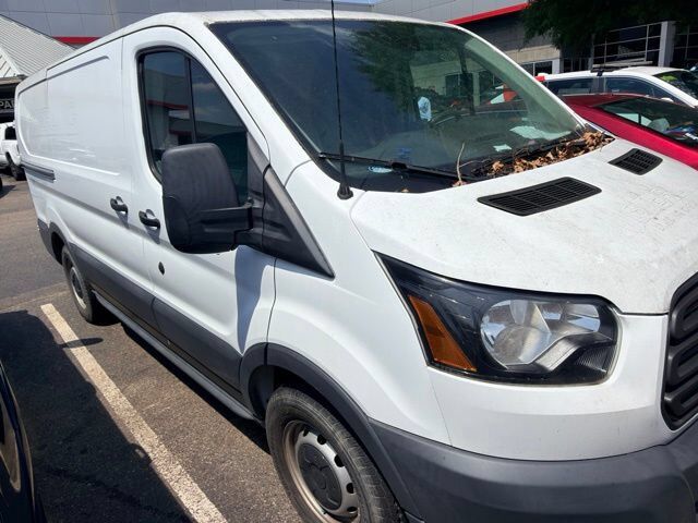 2017 FORD Transit