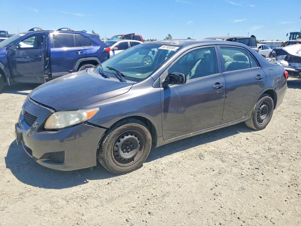 2010 TOYOTA Corolla