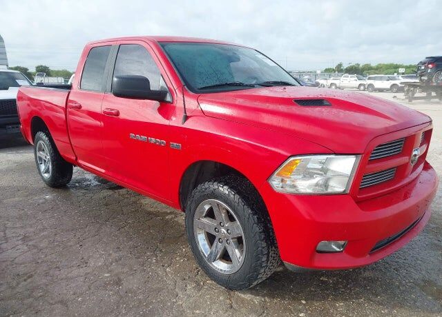 2012 DODGE Ram