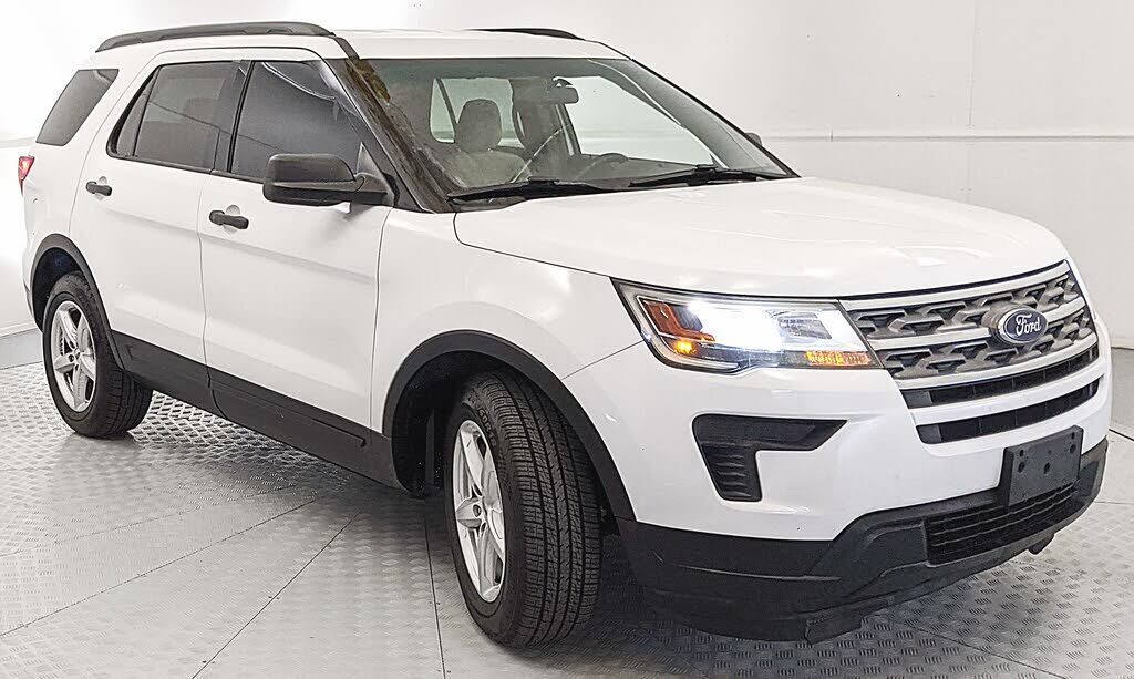 2019 FORD Explorer