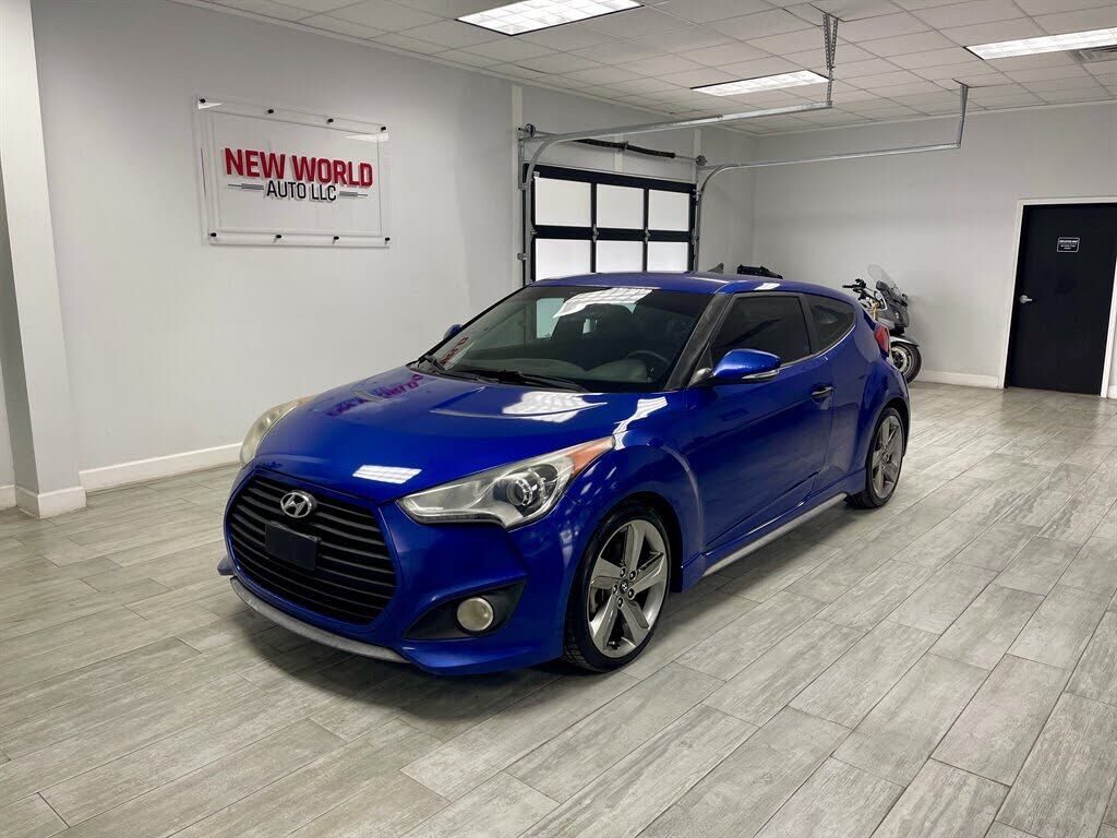 2013 HYUNDAI Veloster