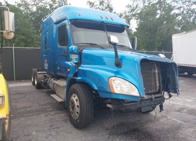 2018 FREIGHTLINER Cascadia