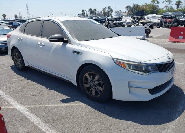 2017 KIA Optima