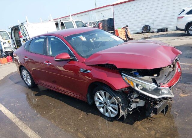 2018 KIA Optima