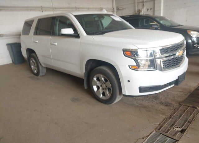 2017 CHEVROLET Tahoe