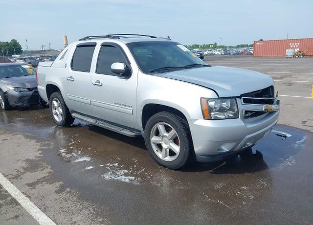 2013 CHEVROLET Avalanche