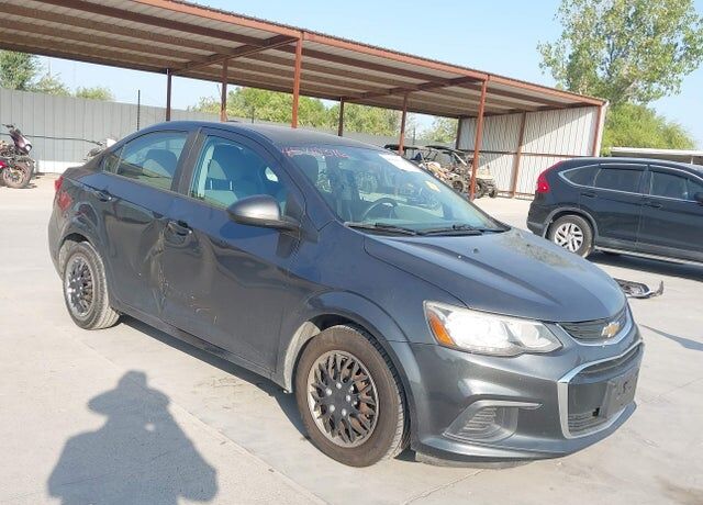 2017 CHEVROLET Sonic