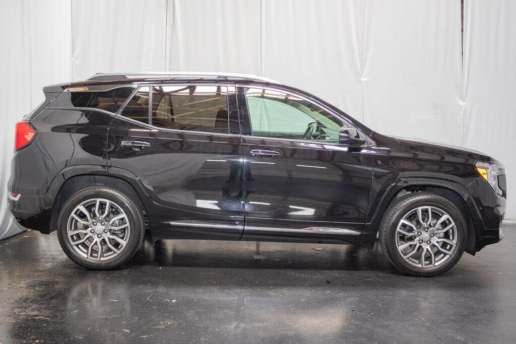 2024 GMC Terrain