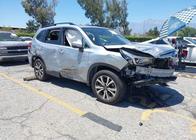 2019 SUBARU Forester