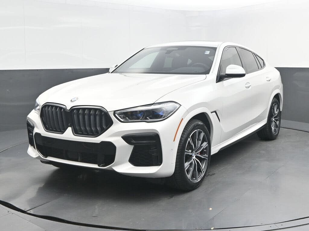 2022 BMW X6