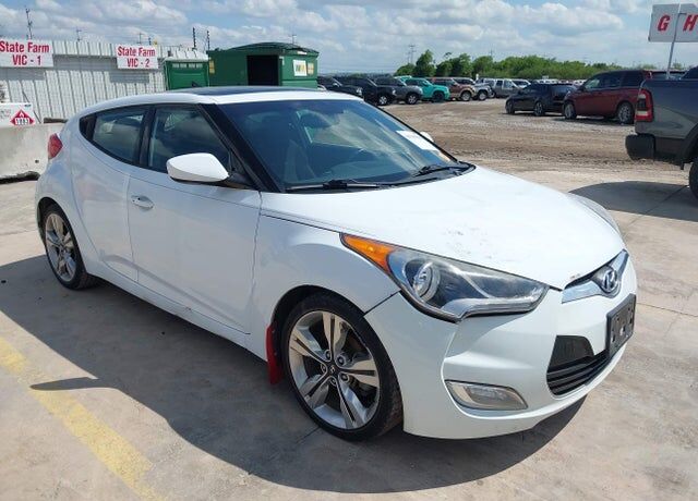 2017 HYUNDAI Veloster