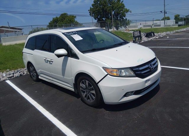 2015 HONDA Odyssey