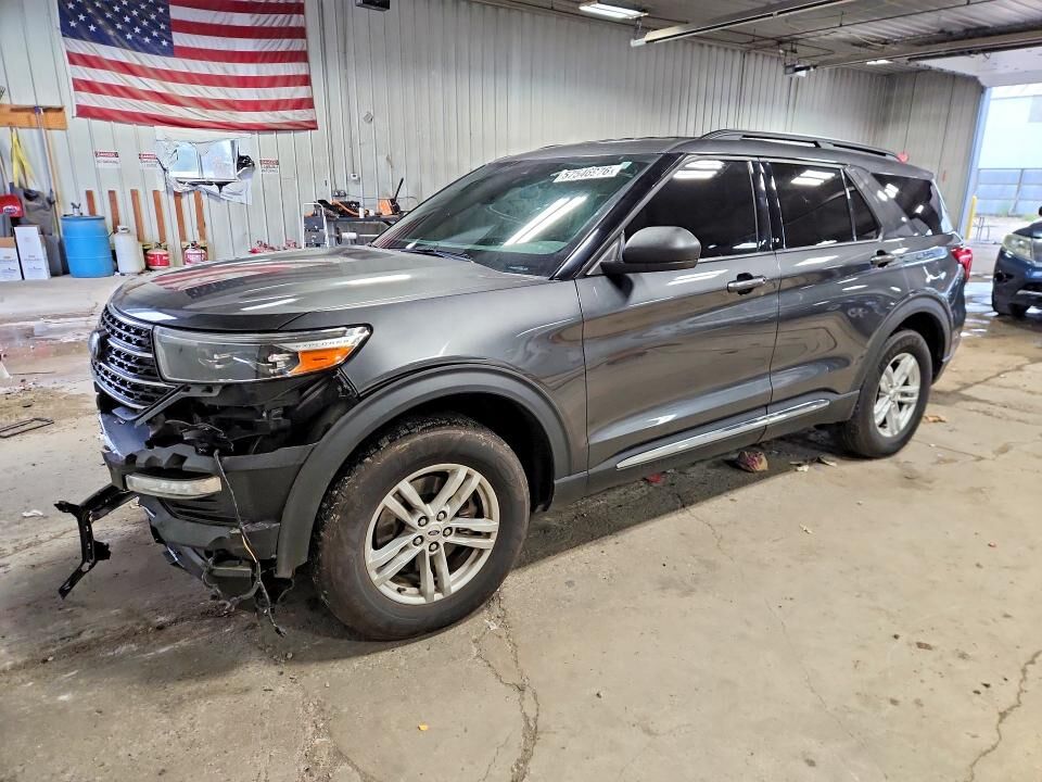2020 FORD Explorer