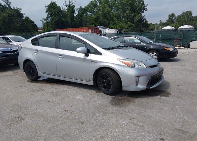 2013 TOYOTA PRIUS
