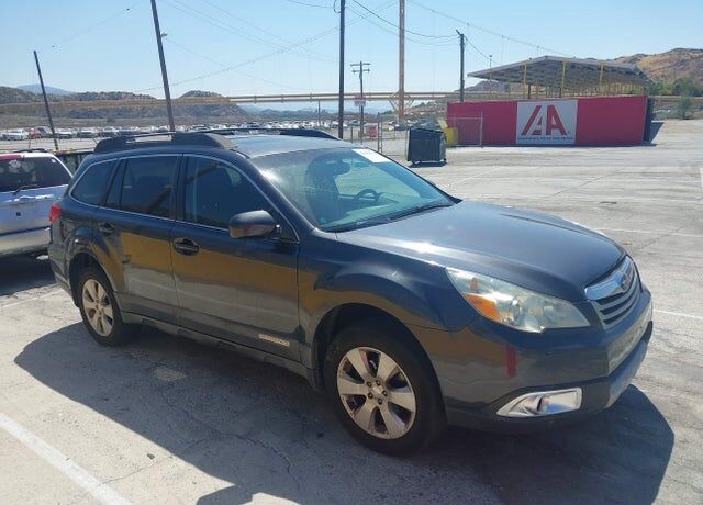 2012 SUBARU Outback