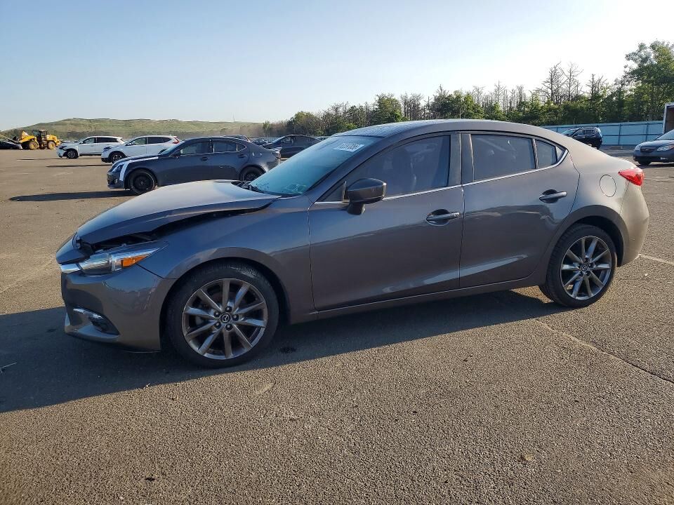 2018 MAZDA Mazda3