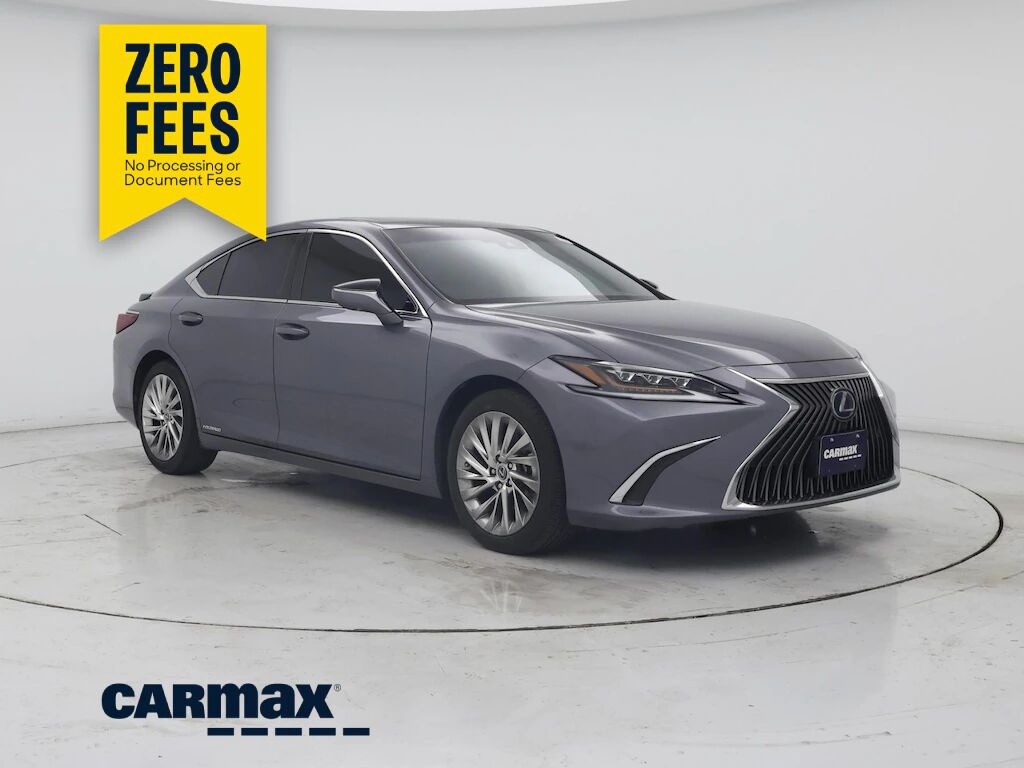 2019 LEXUS ES