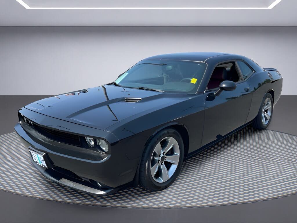 2013 DODGE Challenger