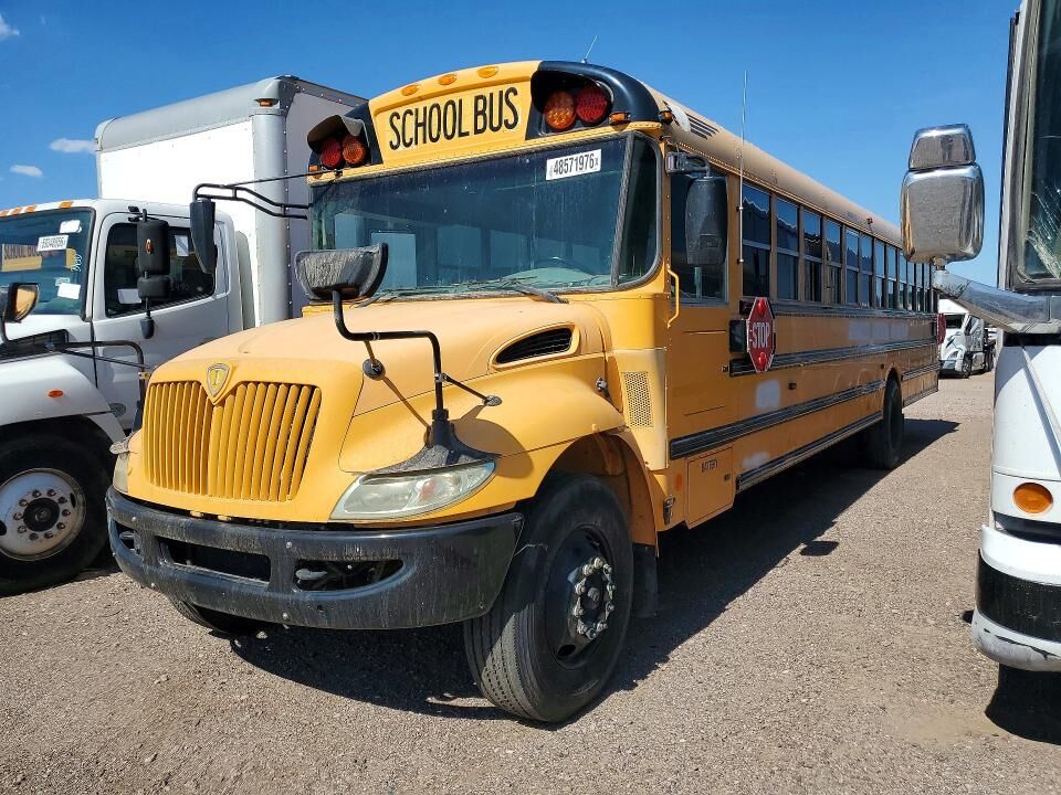 2011 IC BUS PB105