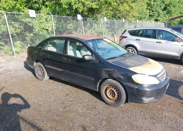 2004 TOYOTA Corolla