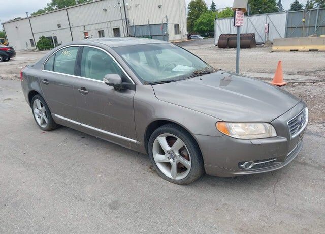 2010 VOLVO S80