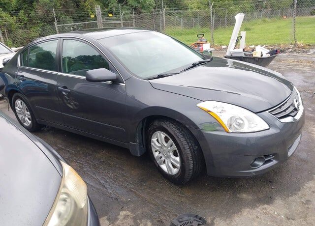 2012 NISSAN Altima
