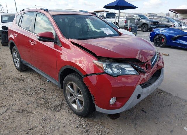 2015 TOYOTA RAV4