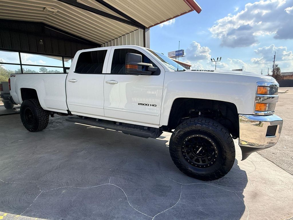 2017 CHEVROLET Silverado