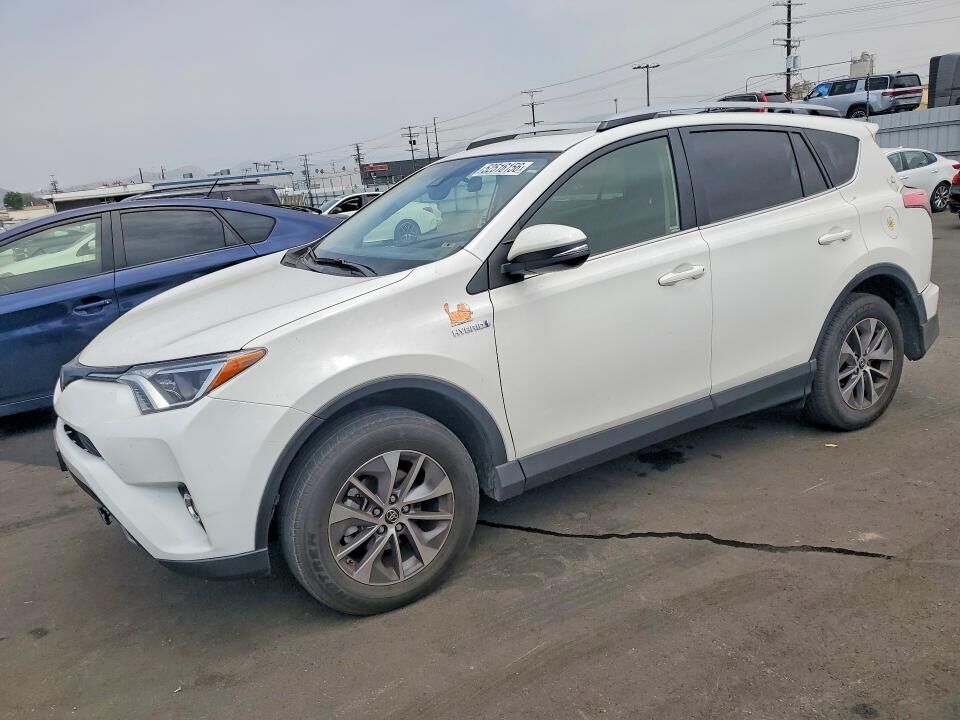 2018 TOYOTA RAV4