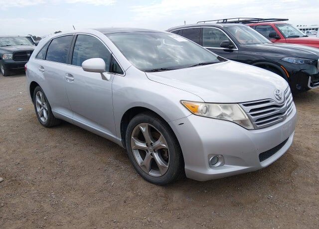 2011 TOYOTA Venza