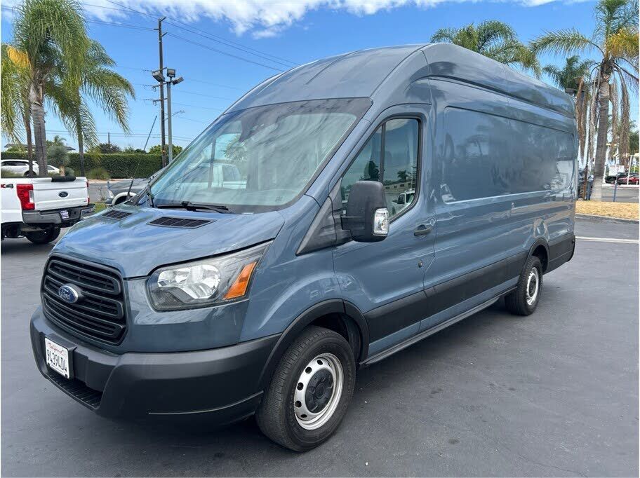2019 FORD Transit