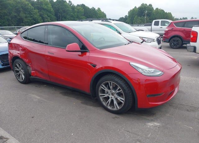 2022 TESLA Model Y