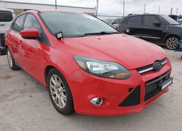 2012 FORD Focus