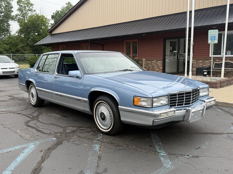 1993 CADILLAC Deville