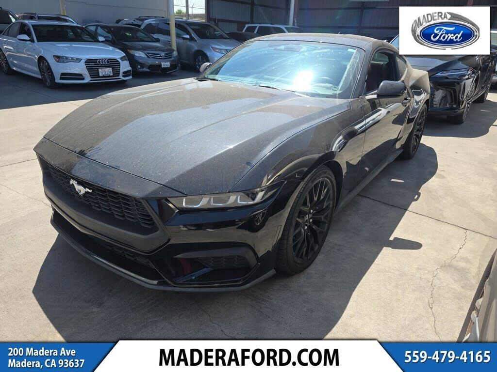 2024 FORD Mustang