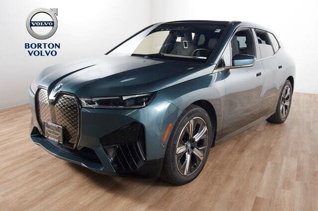 2022 BMW ix