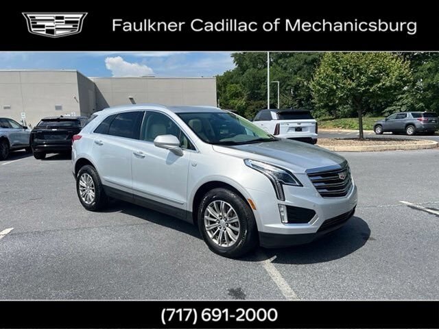 2017 CADILLAC XT5