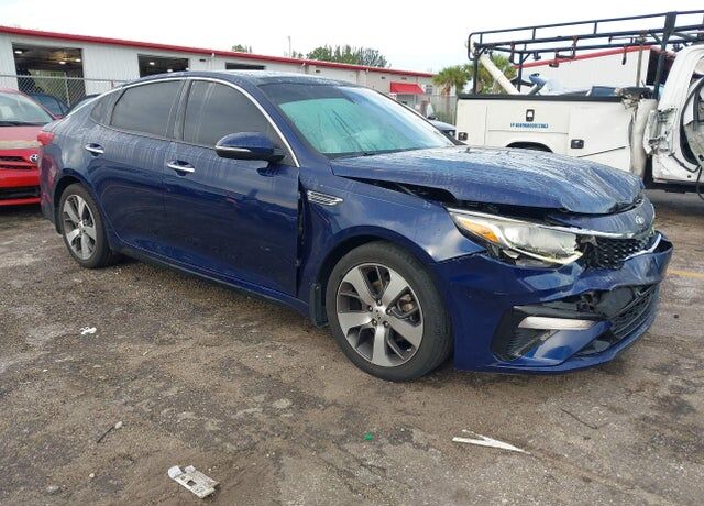 2019 KIA Optima