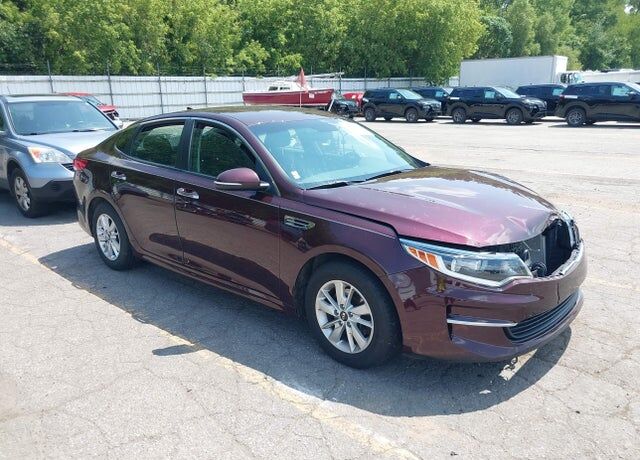 2017 KIA Optima