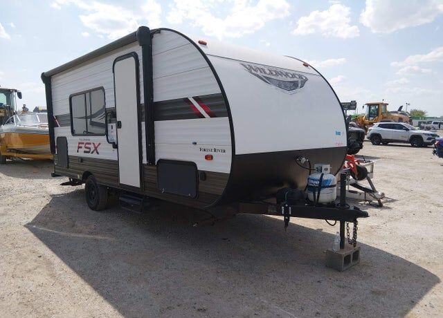2021 FOREST RIVER Wildwood towables