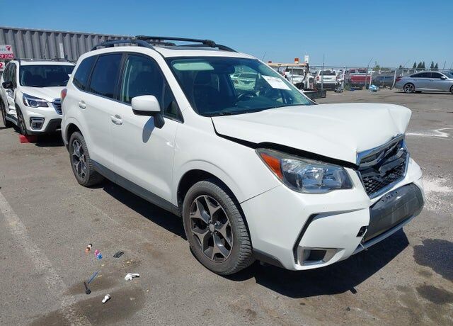2016 SUBARU Forester